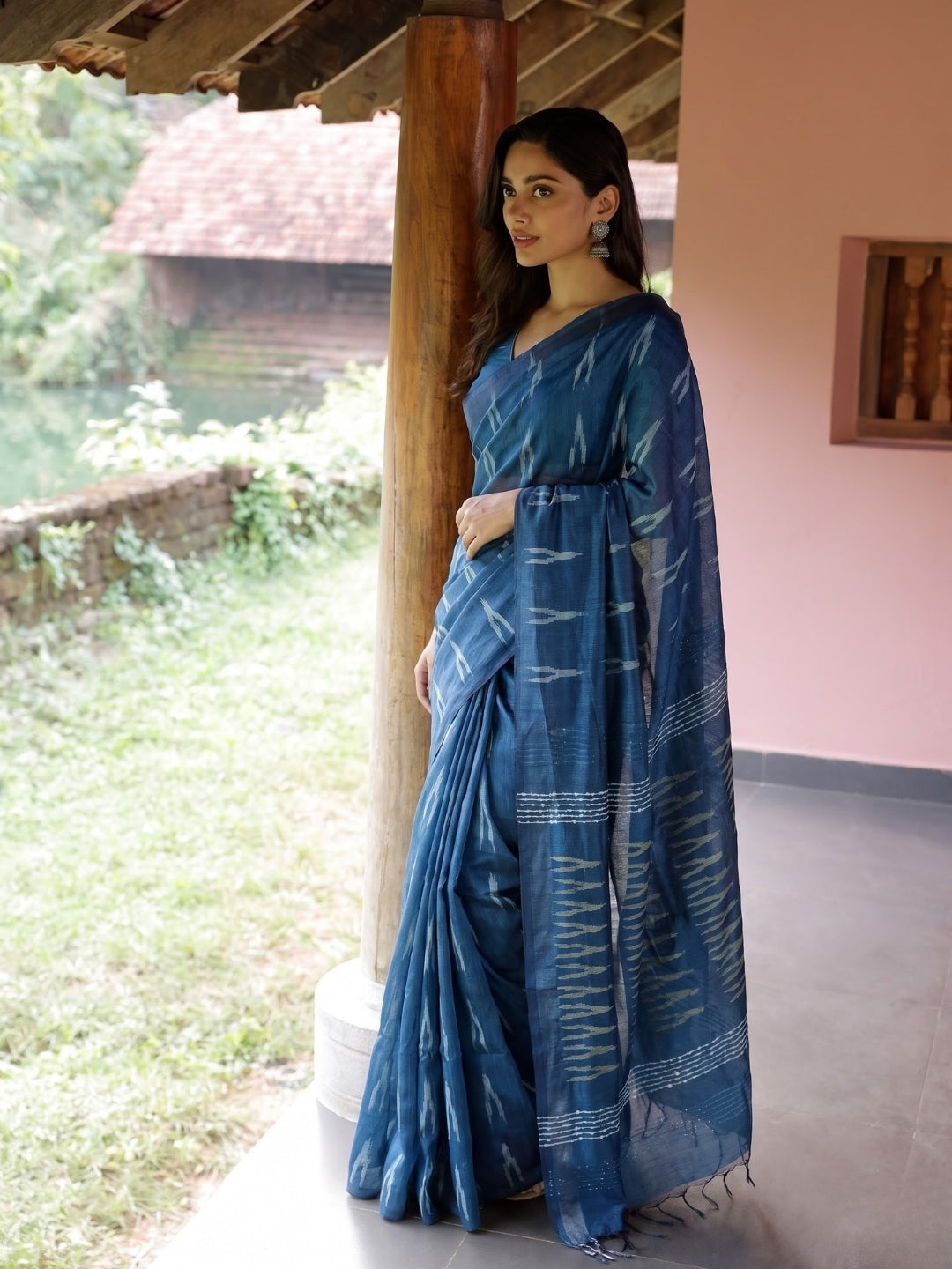 Blue Ikat Woven Design Handloom Saree