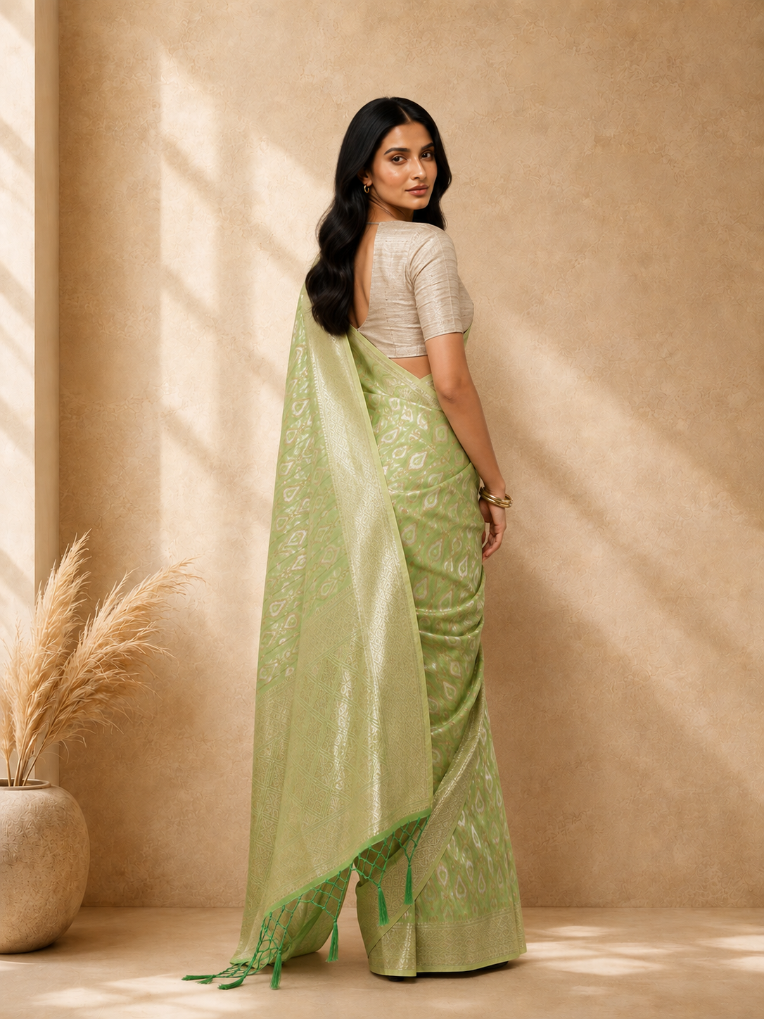 Green Pure Cotton Geometric Woven Design Saree with Woven Design
